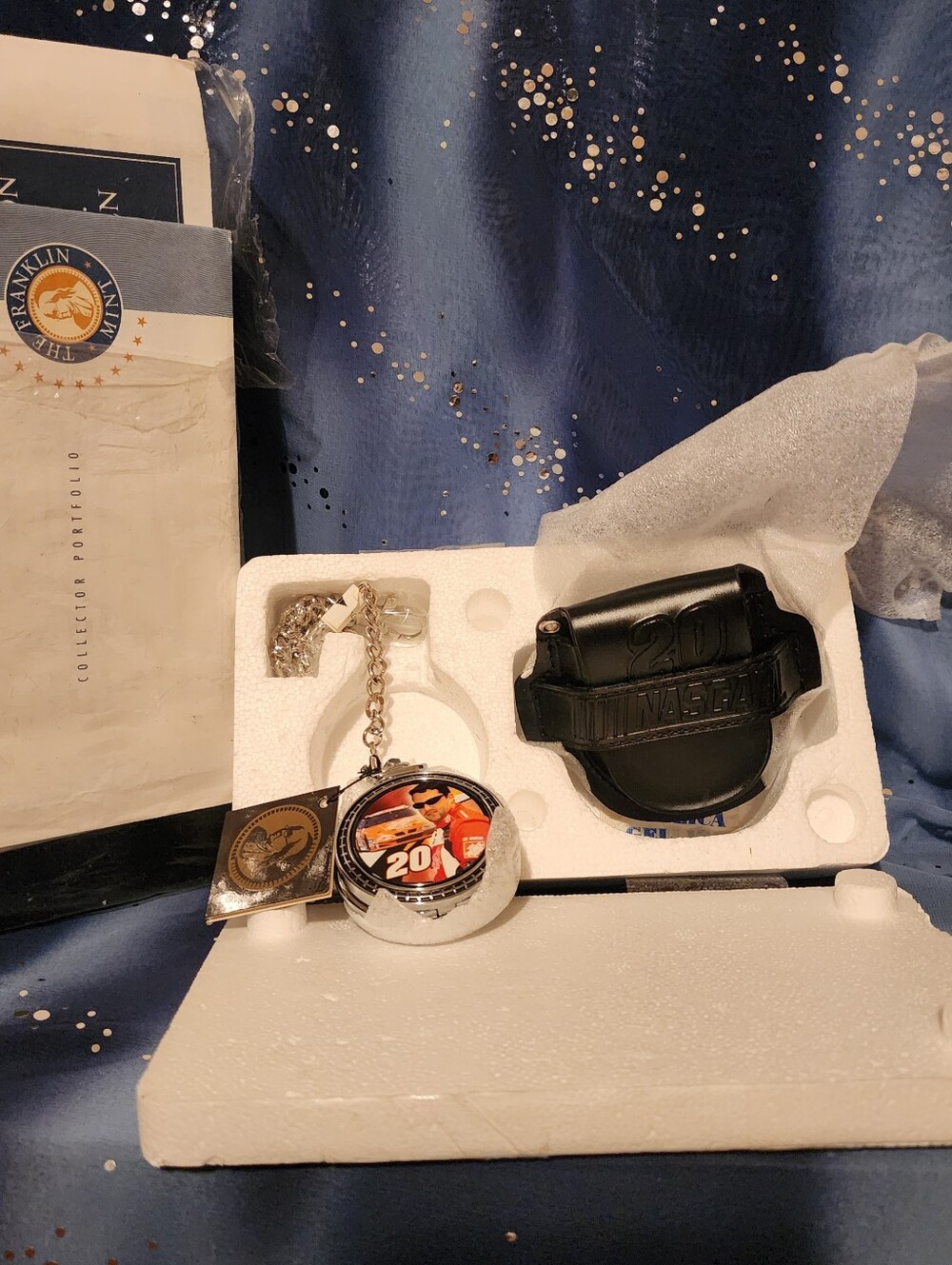 Franklin MInt Tony Stewart #20 collectors watch